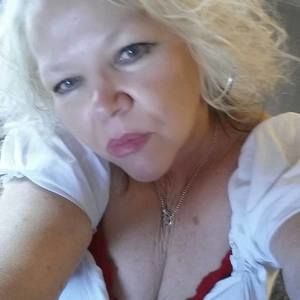 Meet your Posher, Paula